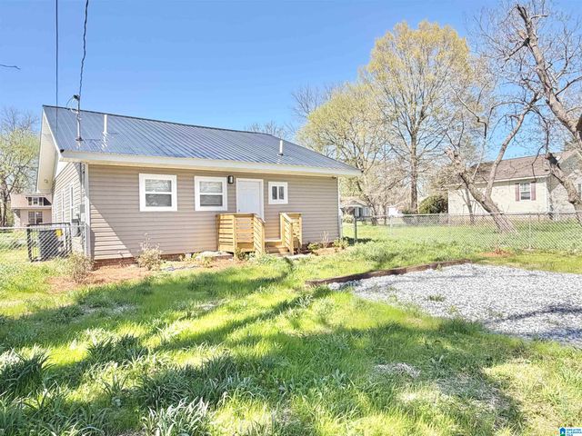 2615 AVENUE F, Birmingham, AL 35218