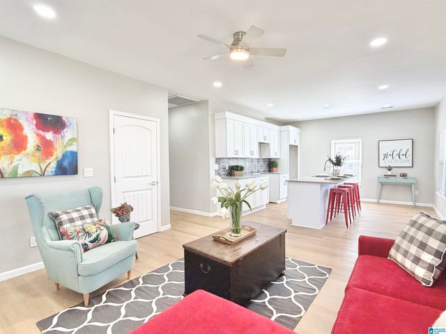 2615 AVENUE F, Birmingham, AL 35218