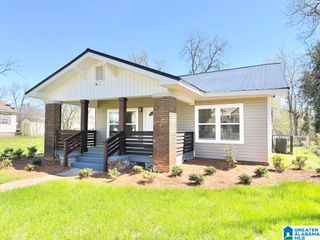 2615 AVENUE F, Birmingham, AL 35218