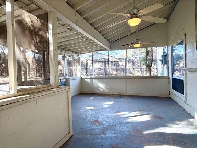 17501 FM 150, Driftwood, TX 78619