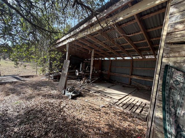 17501 FM 150, Driftwood, TX 78619