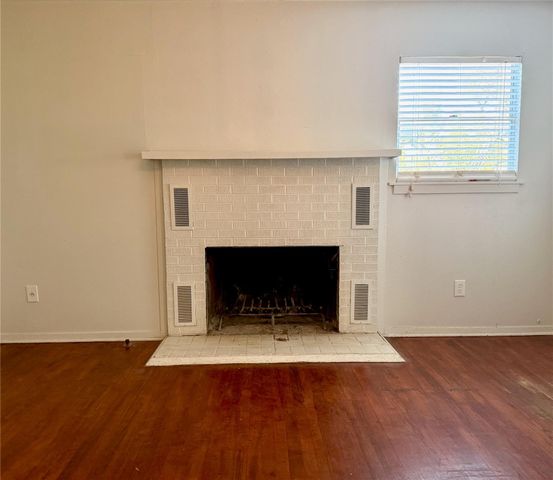 17501 FM 150, Driftwood, TX 78619