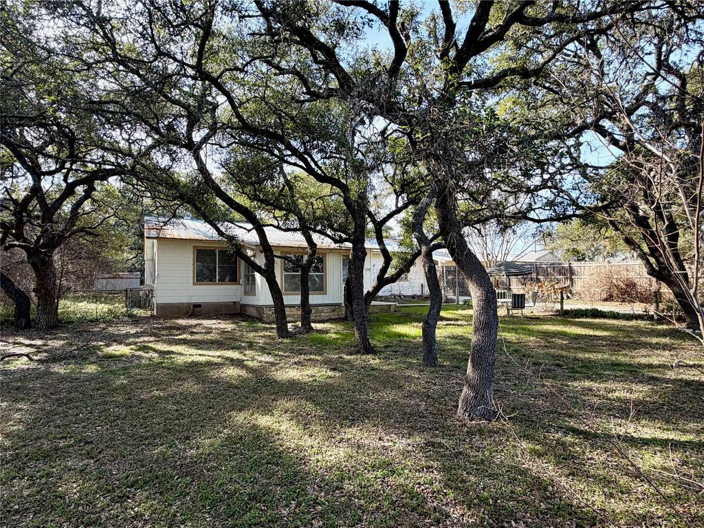 17501 W FM 150, Driftwood, TX 78619