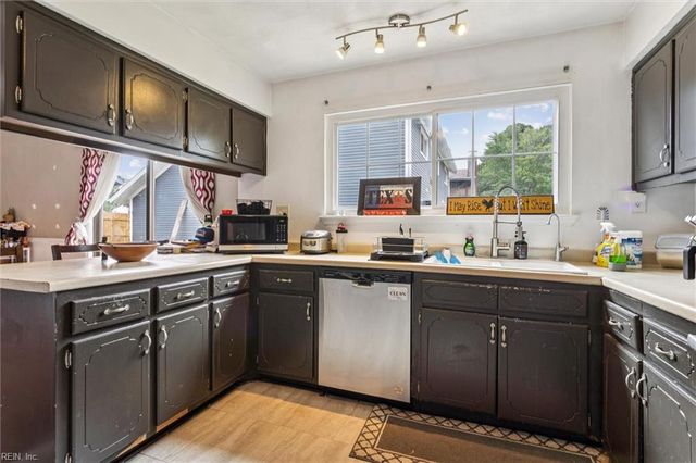 1408 Planting CT, Virginia Beach, VA 23453