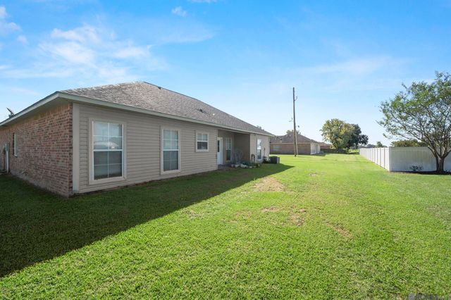 2227 Benedetto Ln, Port Allen, LA 70767