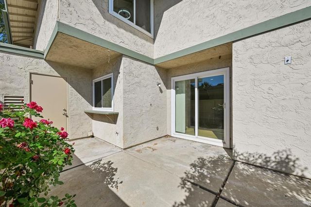 10143 Caminito Volar, San Diego, CA 92126