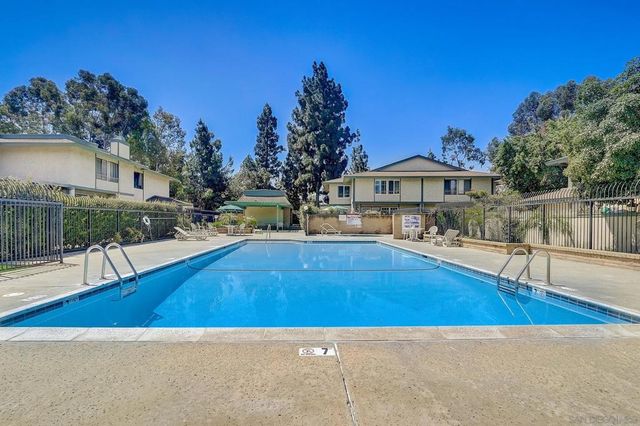 10143 Caminito Volar, San Diego, CA 92126