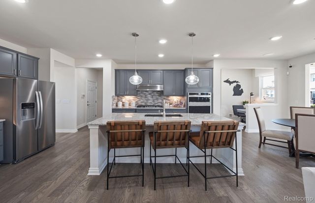 51434 Nature Trail Drive, Macomb Township, MI 48042