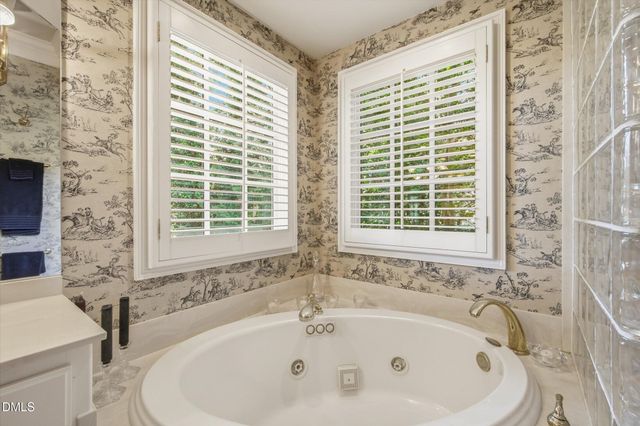 50013 Brogden, Chapel Hill, NC 27517
