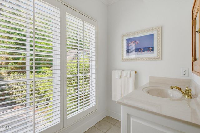 50013 Brogden, Chapel Hill, NC 27517