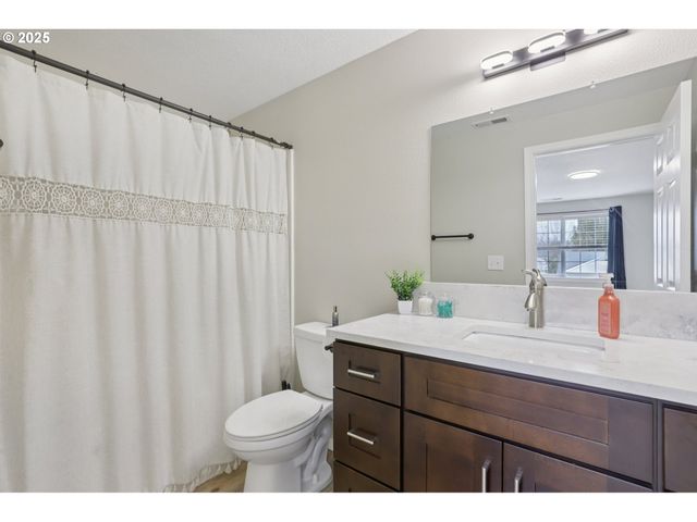 2488 Sw TAYLOR Dr, Mc Minnville, OR 97128