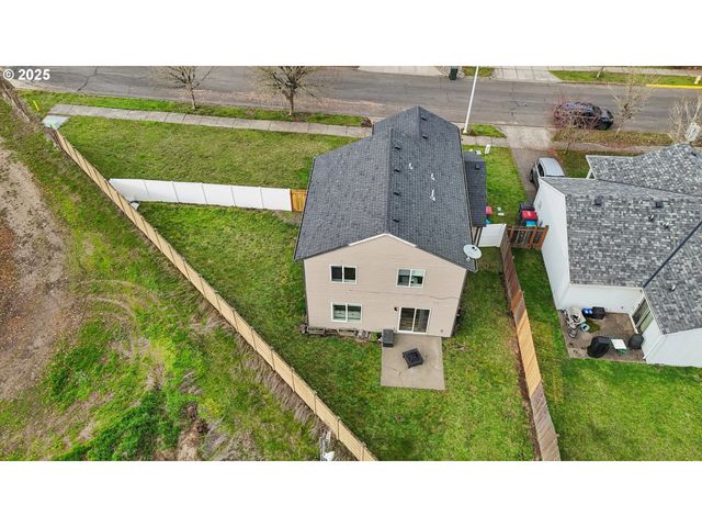 2488 Sw TAYLOR Dr, Mc Minnville, OR 97128