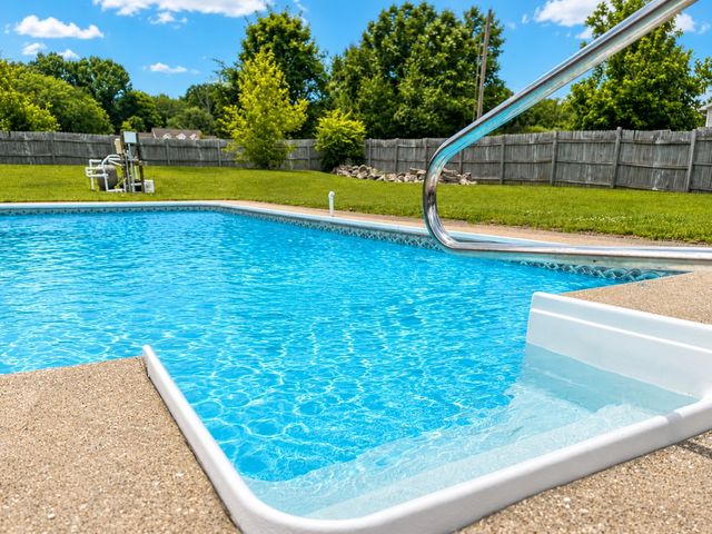 1788 Seavy Hight Rd, Columbia, TN 38401