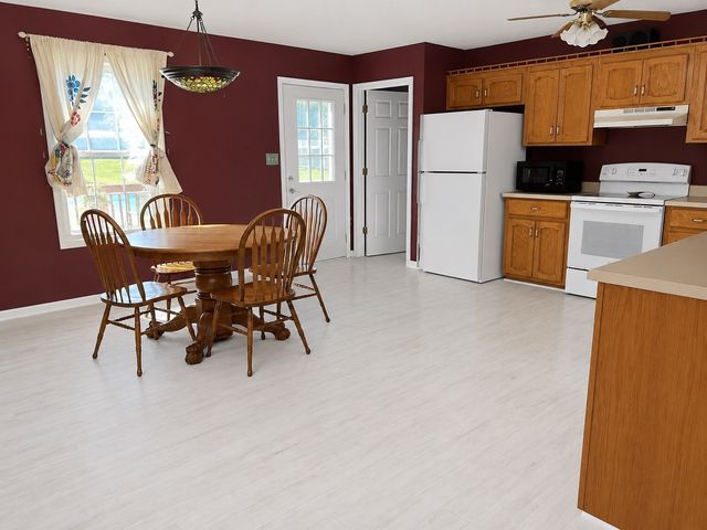 1788 Seavy Hight Rd, Columbia, TN 38401