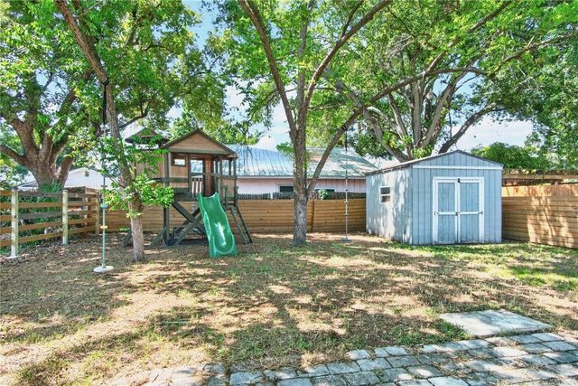 3608 W CARMEN STREET, Tampa, FL 33609