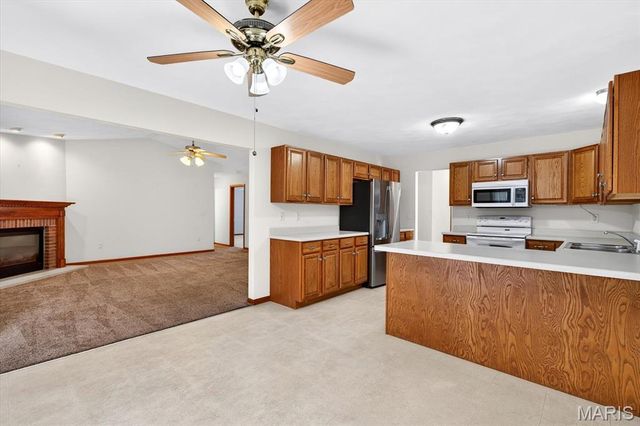 428 Meadowlark Lane, Belleville, IL 62220