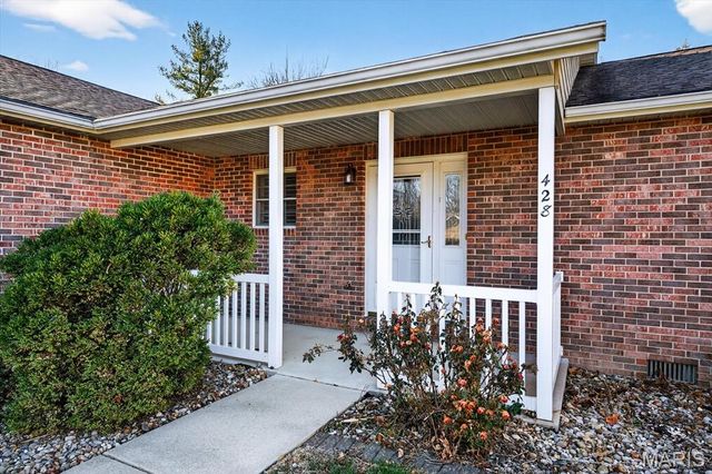 428 Meadowlark Lane, Belleville, IL 62220