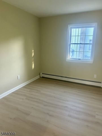 307 Rutherford Ave, Franklin Boro, NJ 07416