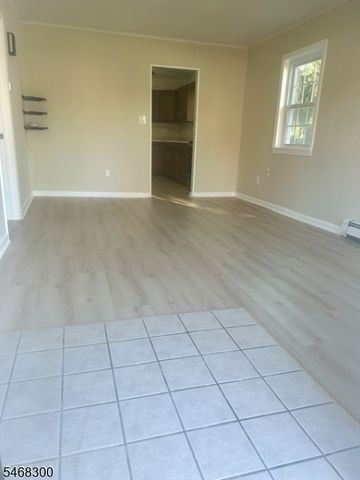 307 Rutherford Ave, Franklin Boro, NJ 07416