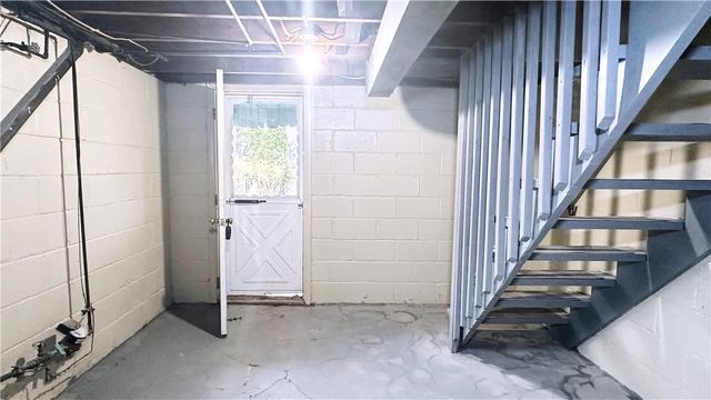 12406 Frankstown Rd, Penn Hills, PA 15235