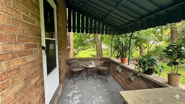 12406 Frankstown Rd, Penn Hills, PA 15235