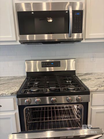 905 Charleston Loop, Fairhope, AL 36532