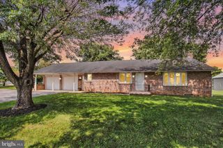 651 GITTS RUN RD, Hanover, PA 17331