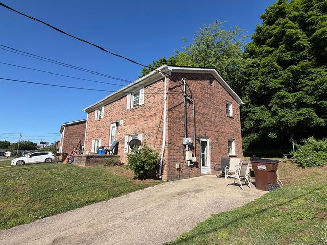 214 Valley Street, Richmond, KY 40475