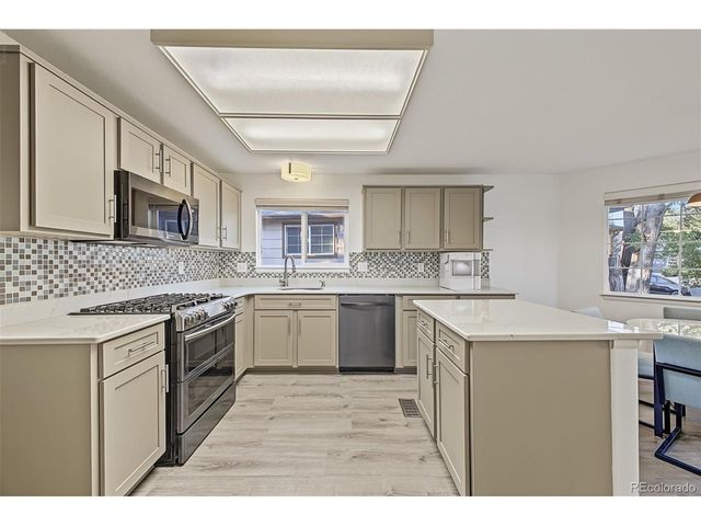 12545 Dale Ct, Broomfield, CO 80020