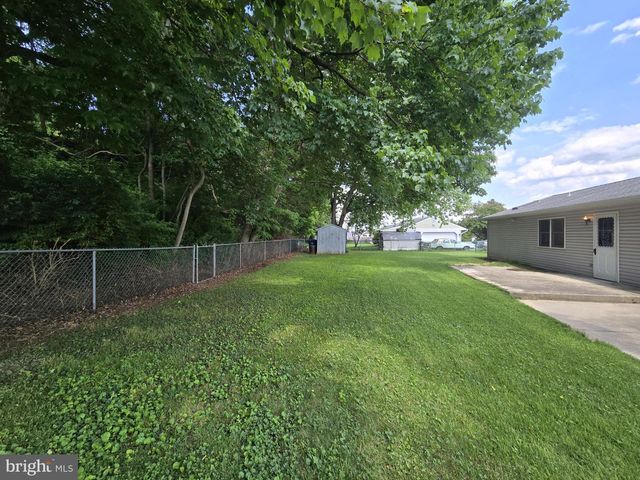 901 CHARLES ST, Coatesville, PA 19320