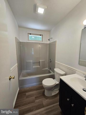901 CHARLES ST, Coatesville, PA 19320