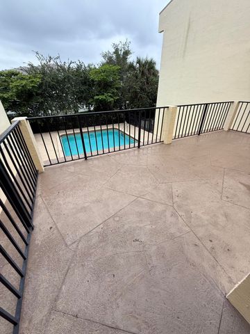 9150 NW 38th Drive 106, Coral Springs, FL 33065