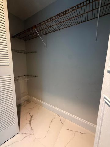 9150 NW 38th Drive 106, Coral Springs, FL 33065