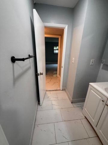 9150 NW 38th Drive 106, Coral Springs, FL 33065