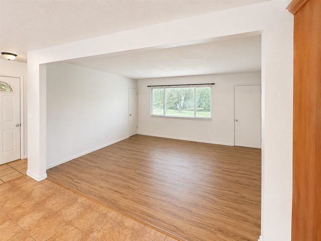 14983 Coleman Avenue, Grand Haven, MI 49417