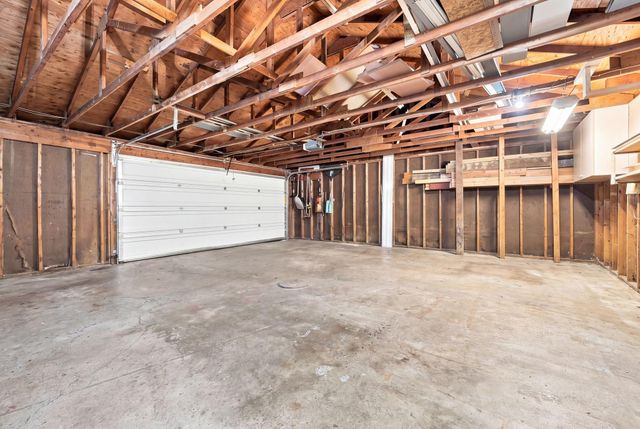 718 Manomin Avenue, Saint Paul, MN 55107