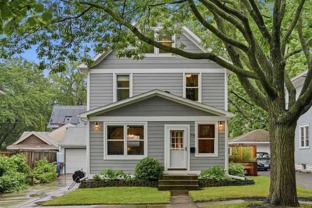 718 Manomin Avenue, Saint Paul, MN 55107