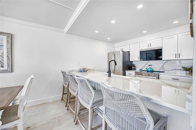 1501 Middle Gulf DR # 303K, Sanibel, FL 33957