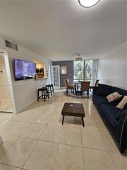 200 172nd St 217, Sunny Isles Beach, FL 33160