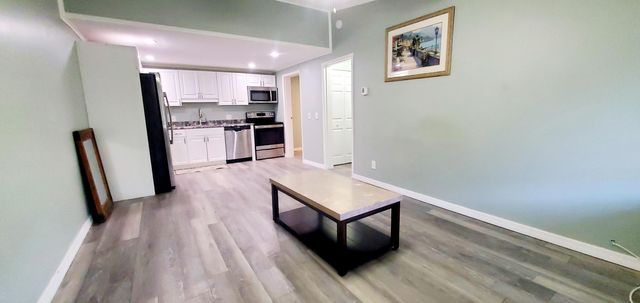 530 N 7th Place, Vero Beach, FL 32962