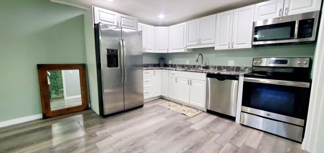 530 N 7th Place, Vero Beach, FL 32962