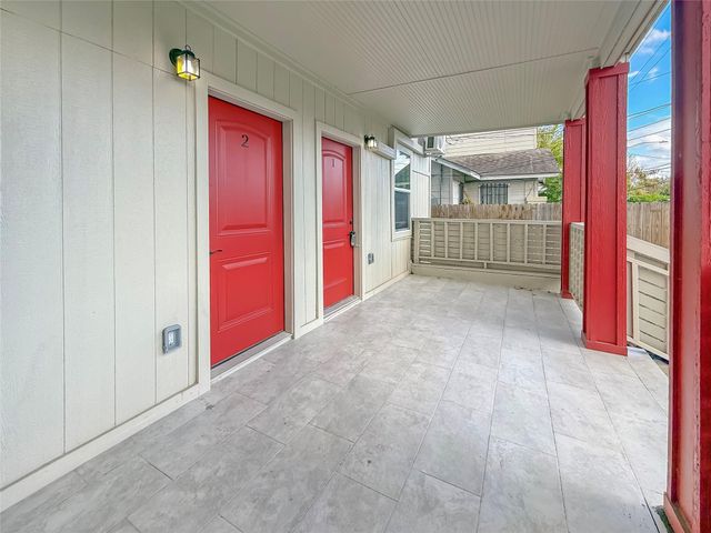 6707 Avenue F 1, Houston, TX 77011