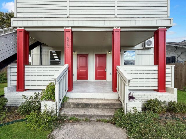 6707 Avenue F 1, Houston, TX 77011