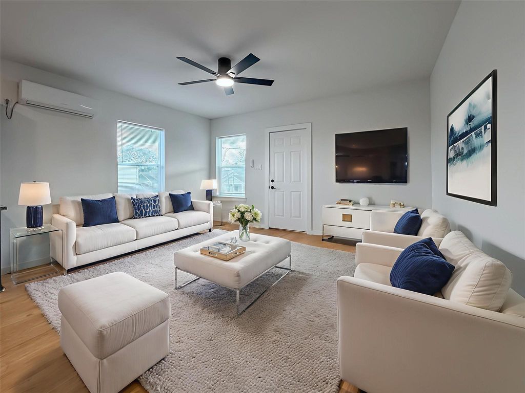 6707 Avenue F 1, Houston, TX 77011