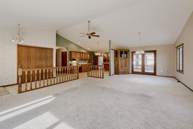 39 Jefferson Court, Hastings, MN 55033