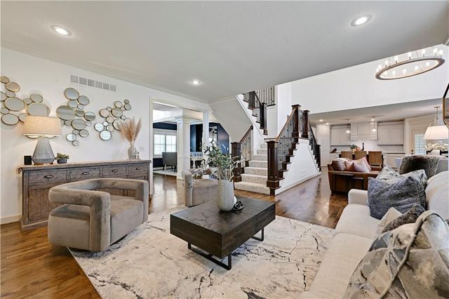 11212 W 164th Street, Overland Park, KS 66221