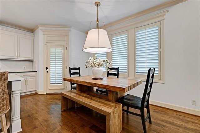 11212 W 164th Street, Overland Park, KS 66221