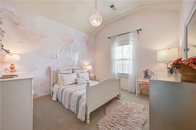 11212 W 164th Street, Overland Park, KS 66221