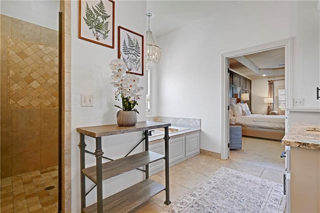 11212 W 164th Street, Overland Park, KS 66221