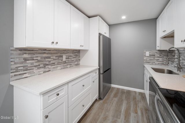 543 Clayton Road, Schenectady, NY 12304